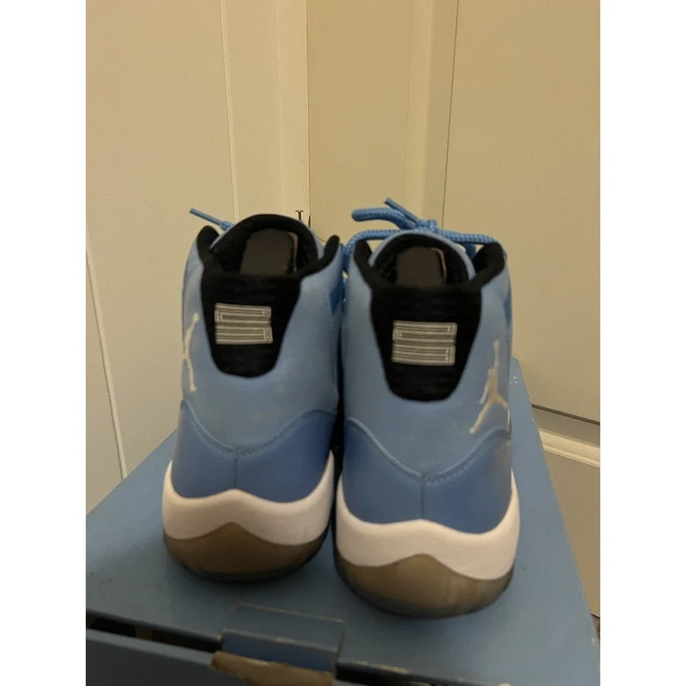 Jordan air ultimate